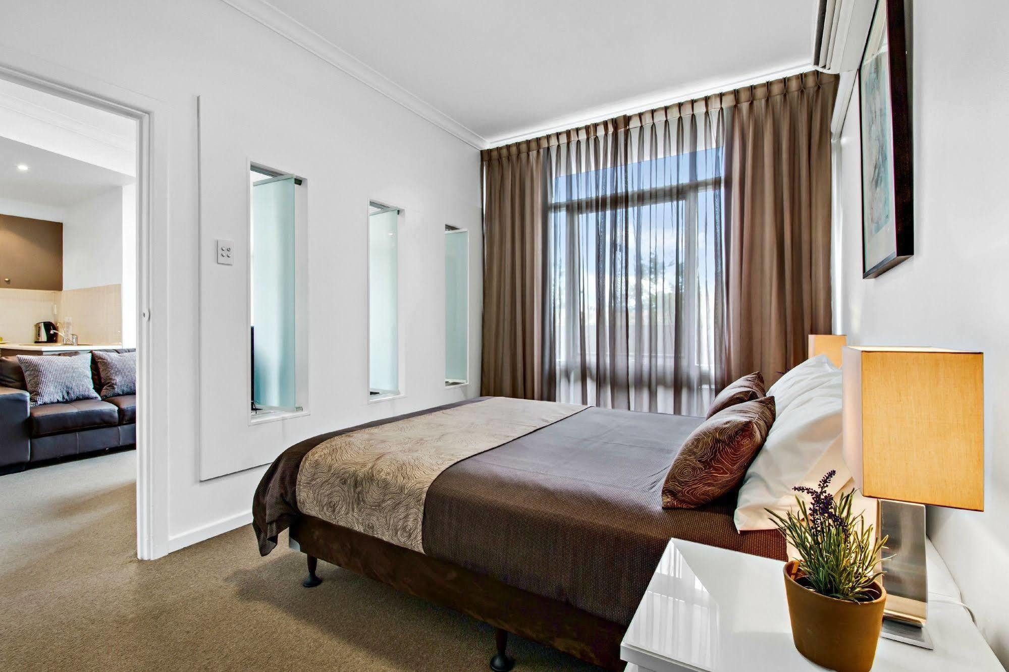 Adelaide Dress Circle Apartments - Ward Street Dış mekan fotoğraf